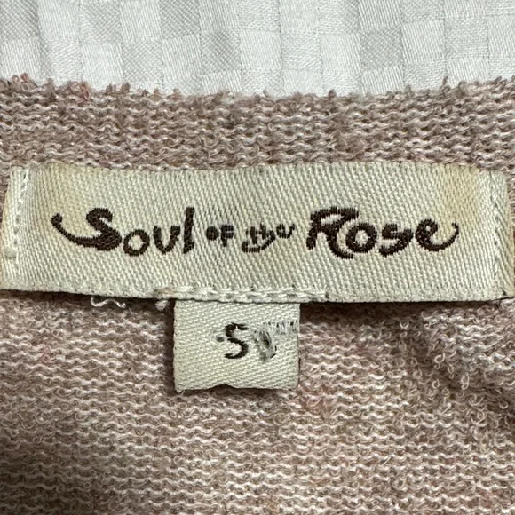 Ruffled Long Sleeve Sweater - Picture 6 of 7